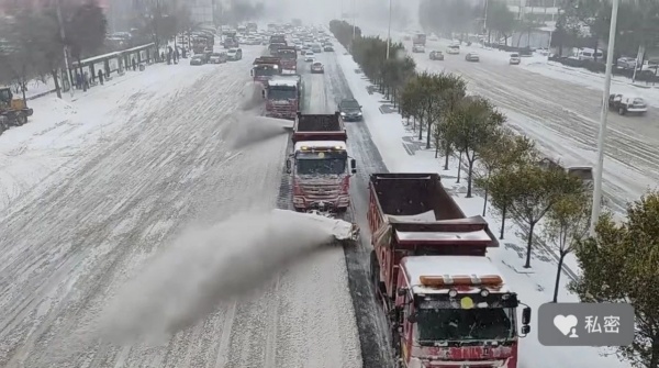 迎战暴雪！德恒装备助力东北除雪首战告捷！(图2)