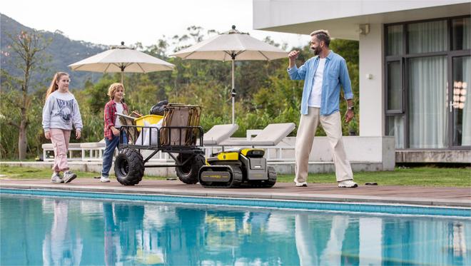 8年研发、预售超2亿这家深圳公司做出全球唯一消费级扫雪机器人|Insight全球(图3)