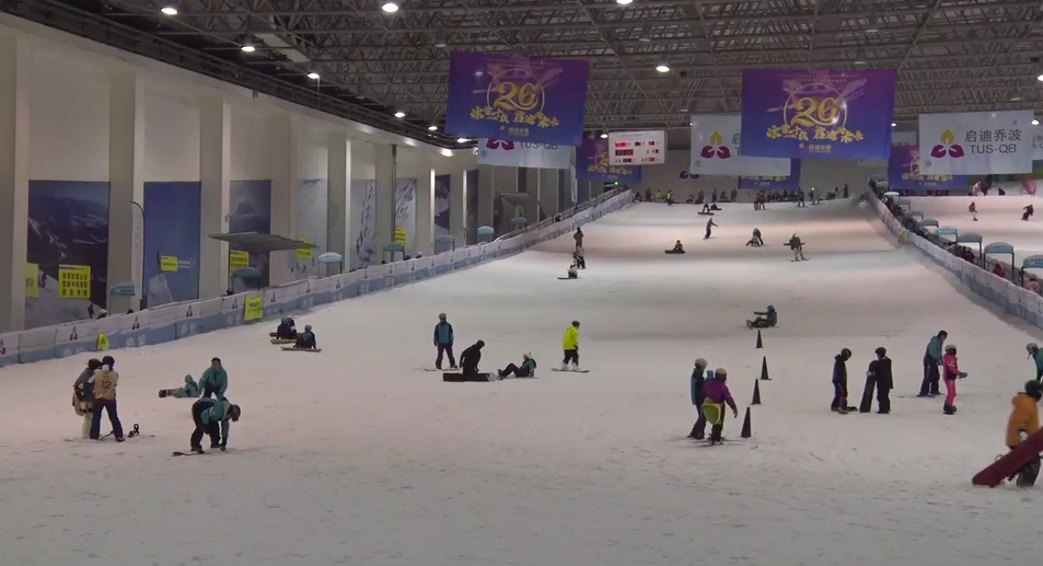 小雪催热“冰雪消费”浙江“冷资源”火热升温(图2)