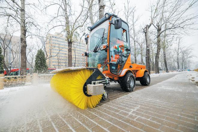北京今年城市绿化带卸下“挡盐铠甲”(图2)